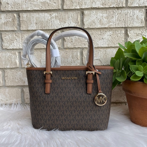 Michael Kors Handbags - Micheal Kors mini tote